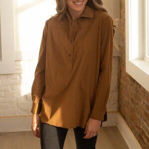 Lyssé Delia Sporty Pull On Blouse